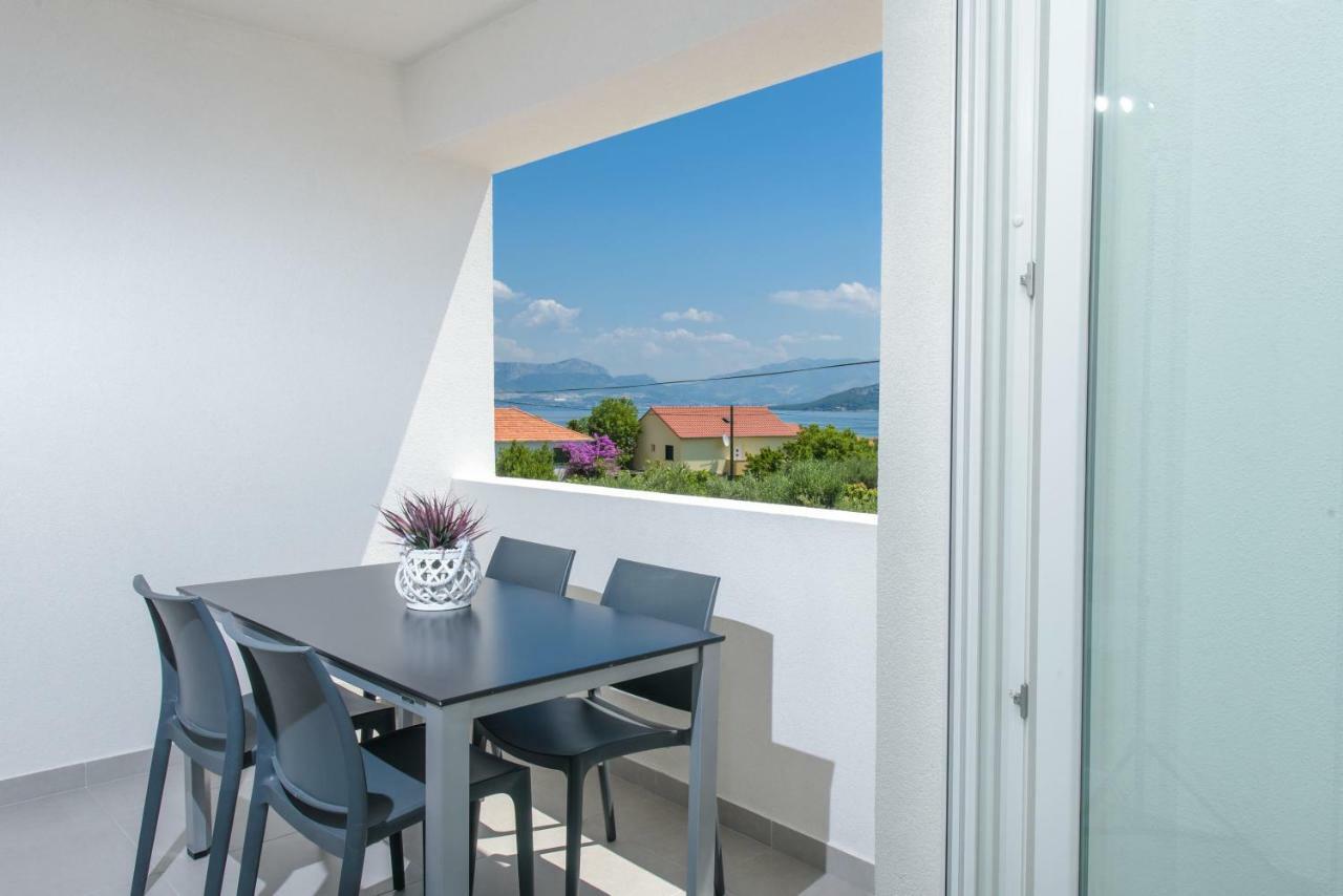 Tiamar Apartment Slatine Exterior photo