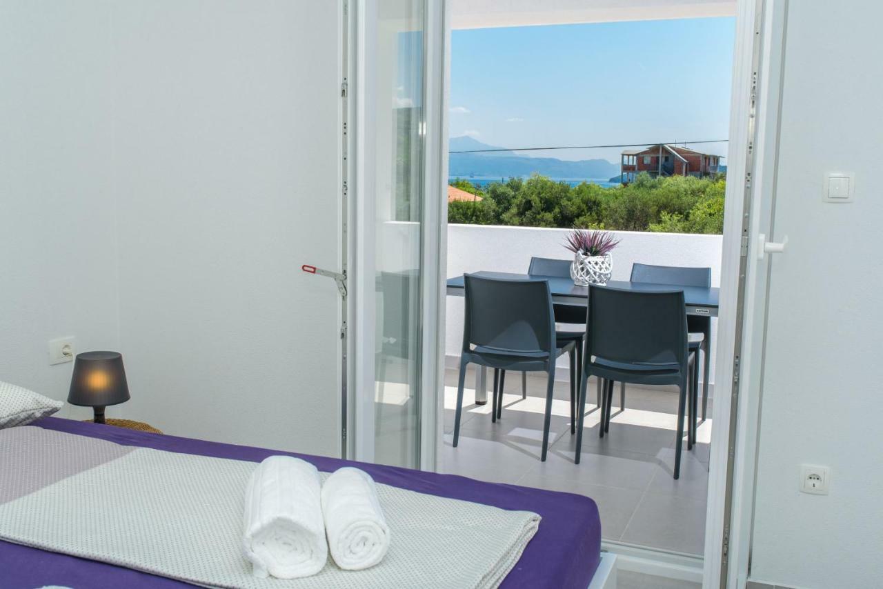 Tiamar Apartment Slatine Exterior photo